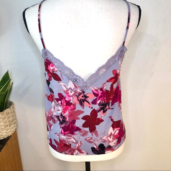 Express Purple Floral Lace Camisole Size Medium - Picture 4 of 9